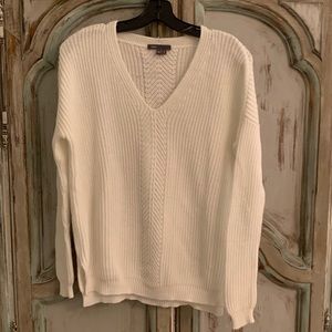 VINCE sweater
